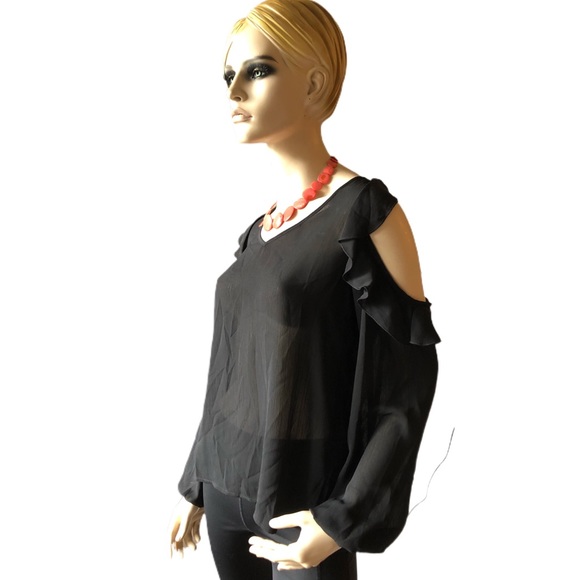 CHARMING CHARLIE BLOUSE - Picture 2 of 5